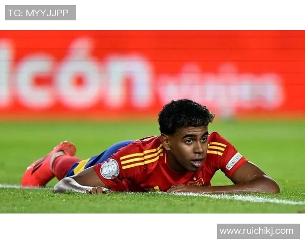 的拉明亚马尔如何以惊人表现改变足坛格局与未来发展趋势