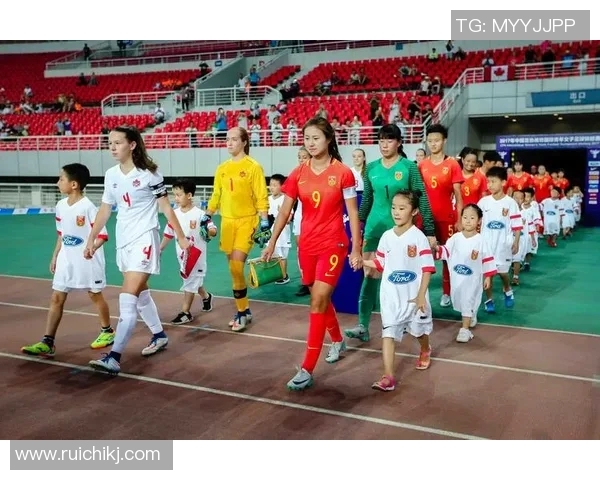 足球明星沈梦雨的成长历程与辉煌成就全解析