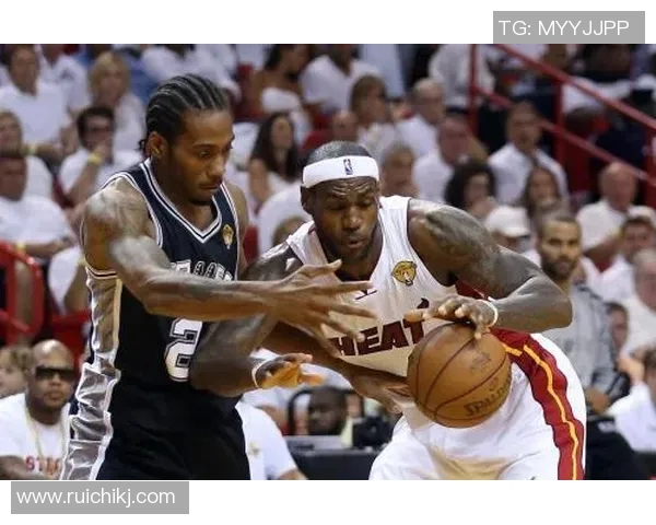 热火与马刺总决赛激战正酣谁能夺得最终冠军荣耀