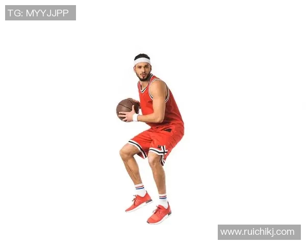 篮球明星尼克的传奇之路与不屈精神揭示了运动员背后的故事与奋斗历程